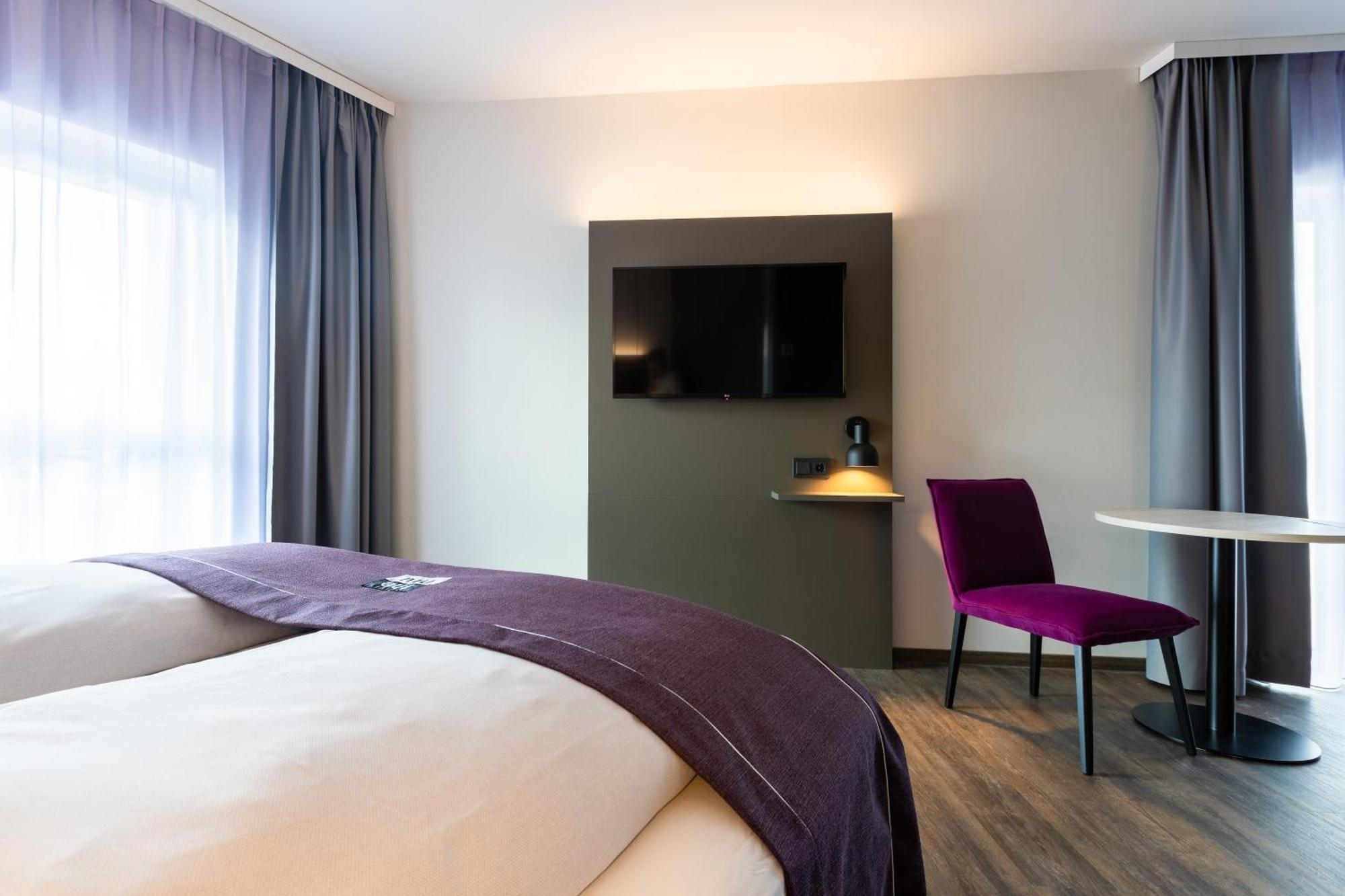Holiday Inn-The Niu, Wave Karlsruhe Oststadt By Ihg Exterior photo
